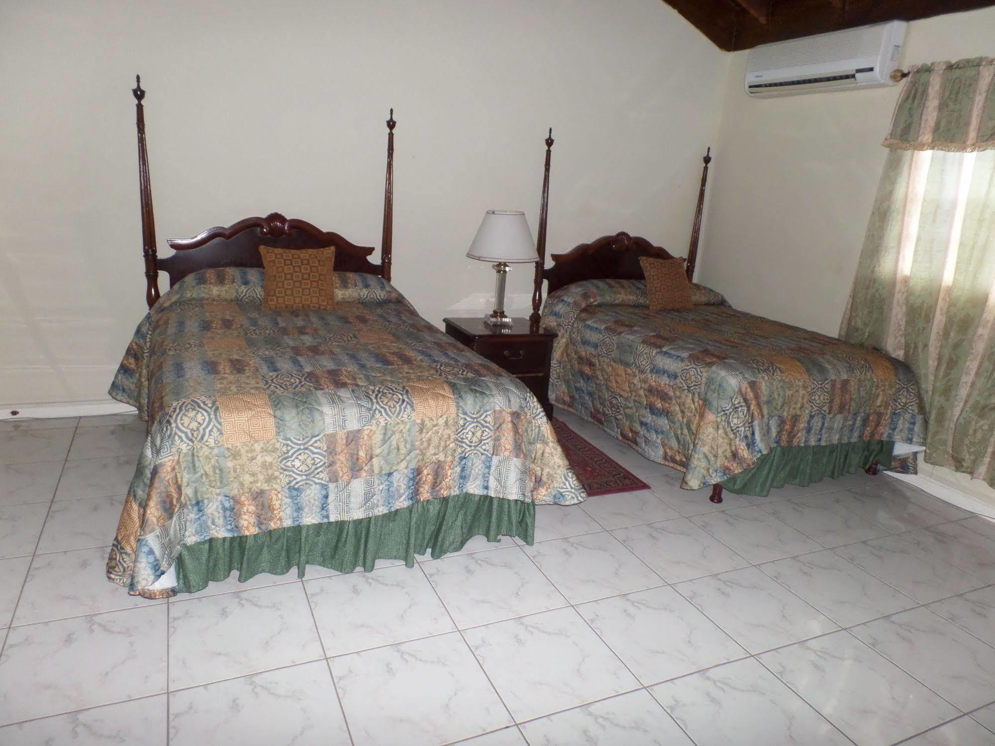 The Royal Kensington Villa Montego Bay Eksteriør bilde